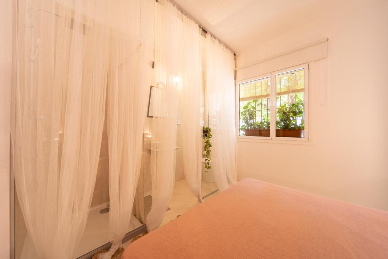 Sitges Beach Hostal Екстериор снимка